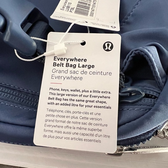 LULULEMON | ✨NEW✨ SOLD OUT color!!! Everywhere Belt Bag Large 2L in Pitch Blue 💙 - Picture 6 of 8